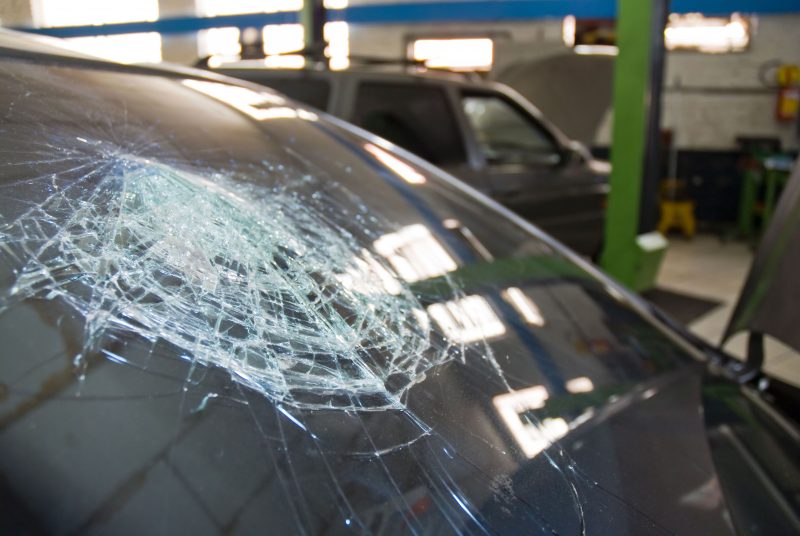 Dealing with a Cracked Car Windshield in Maryland