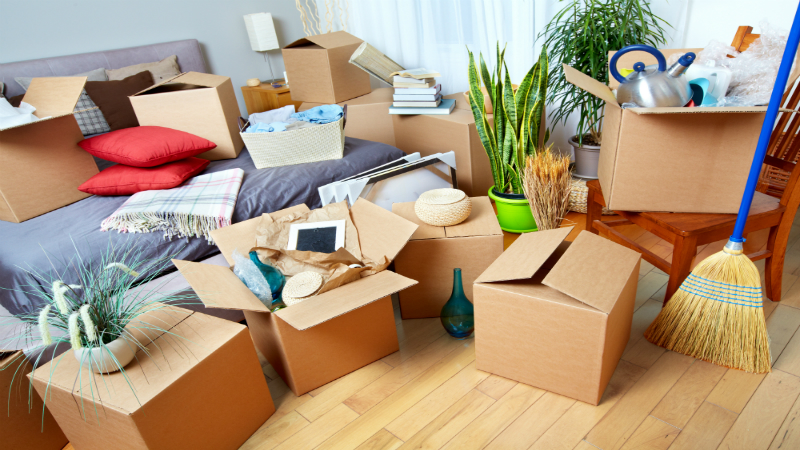 Common Signs That Indicate Downsizing in Los Angeles Is Necessary